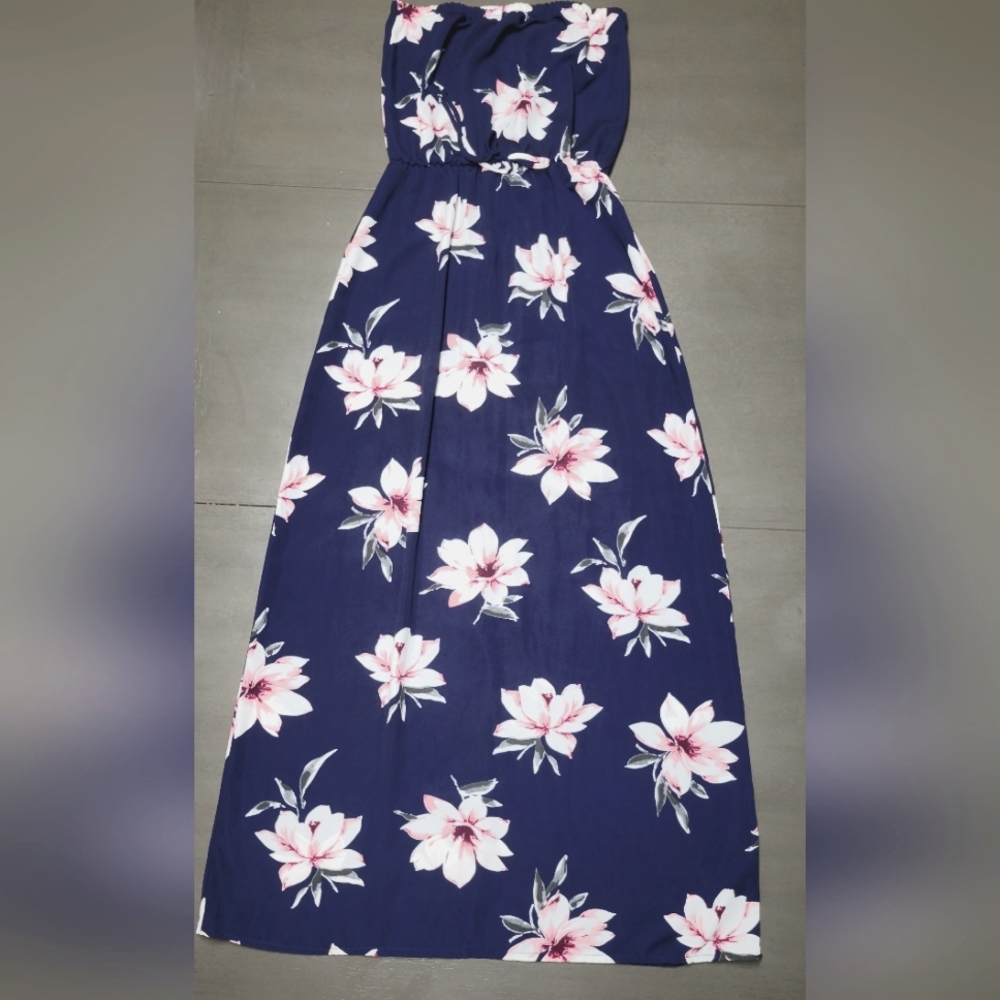 Dark blue dress